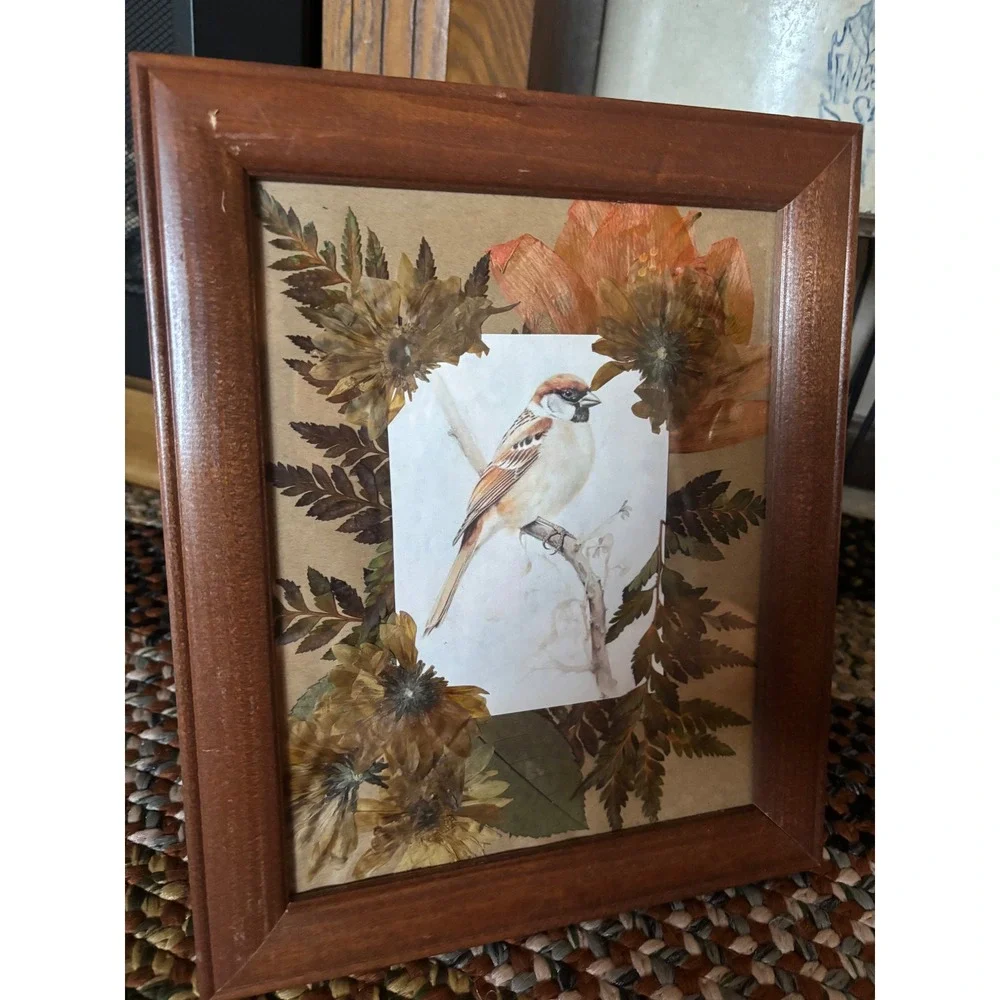 Vintage Framed Pressed Flower Bird Art Wood Frame Botanical Wall Decor 10x12